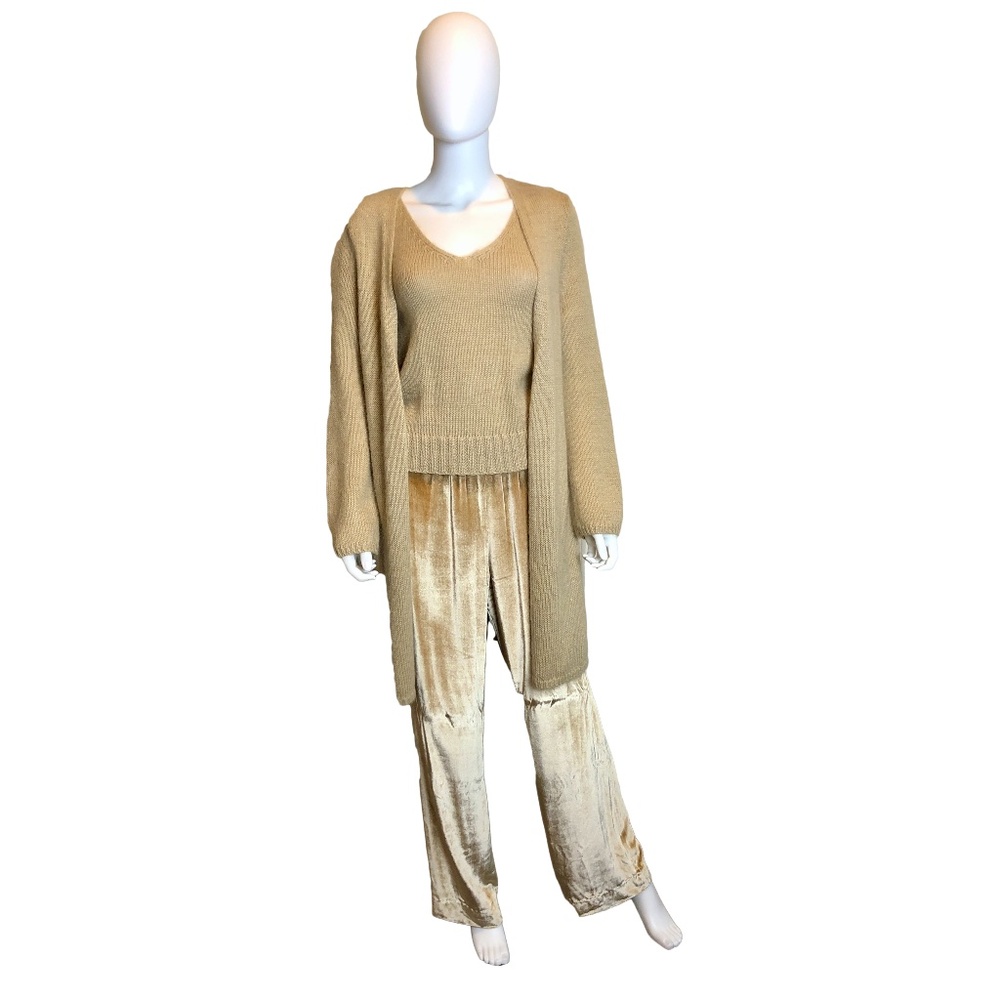 Vintage Anne Klein Pale Gold Sweater Set